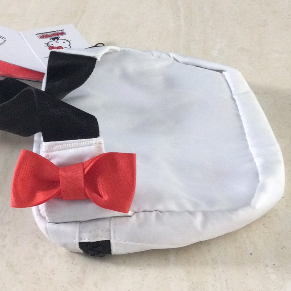 Herschel Hello Kitty Bag 45th Anniversary Fanny Pack Sanrio Waist Hip Belt New - Picture 13 of 16